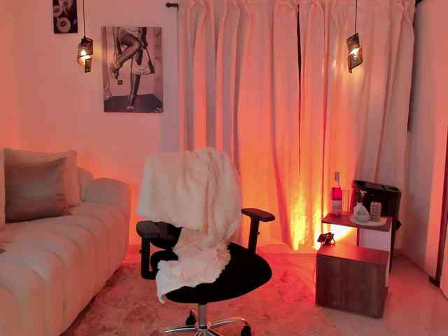 IsabellaLux- webcam