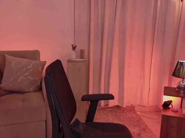 IsabellaLux-