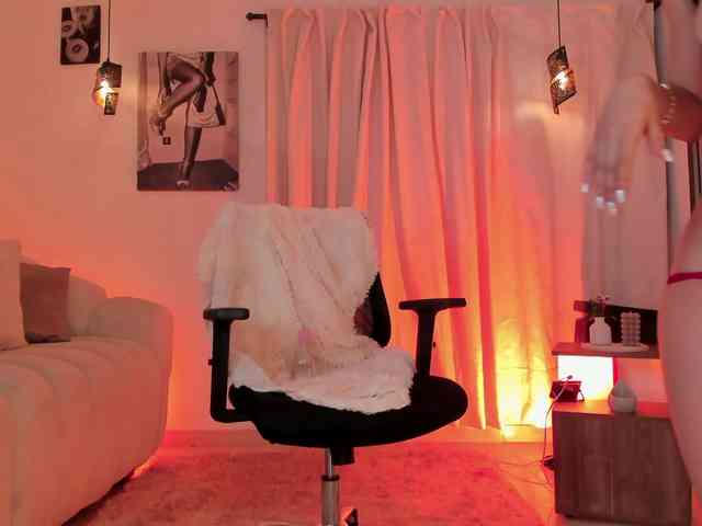 IsabellaLux- webcam