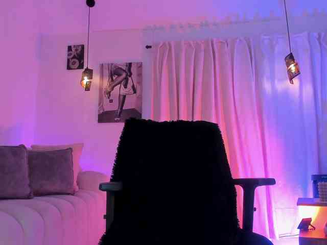 IsabellaLux- webcam