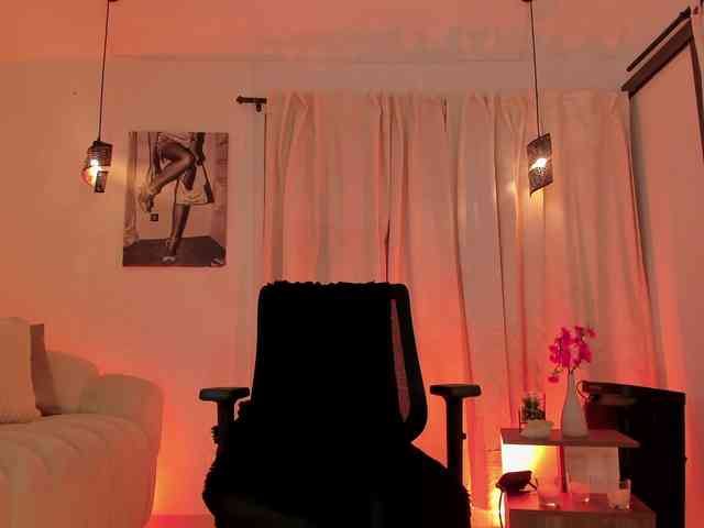 IsabellaLux- webcam