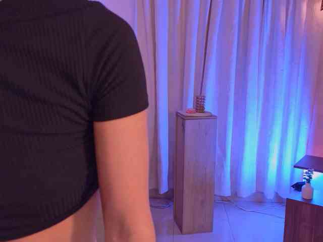 IsabellaLux-