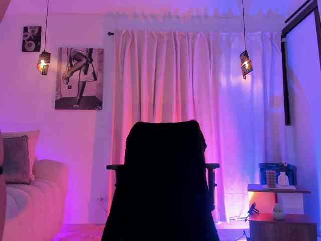 IsabellaLux- webcam
