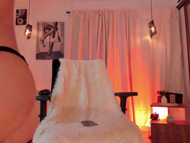 IsabellaLux- webcam