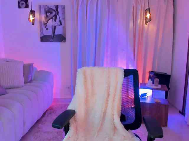 IsabellaLux-