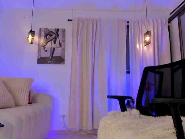 IsabellaLux-