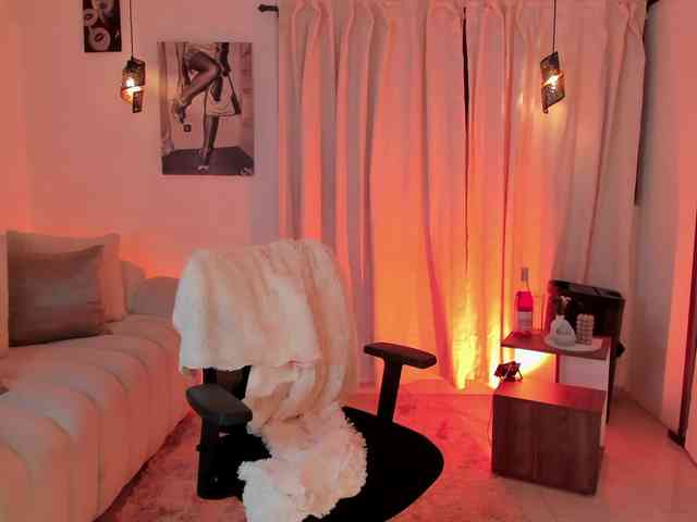 IsabellaLux- webcam