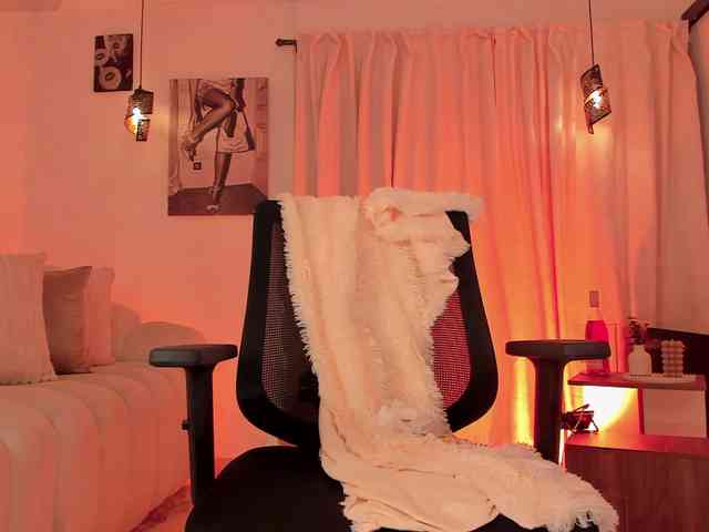 IsabellaLux- webcam