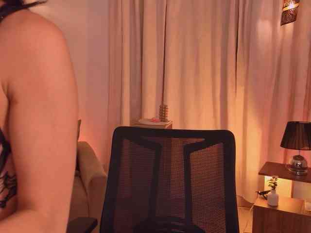IsabellaLux-