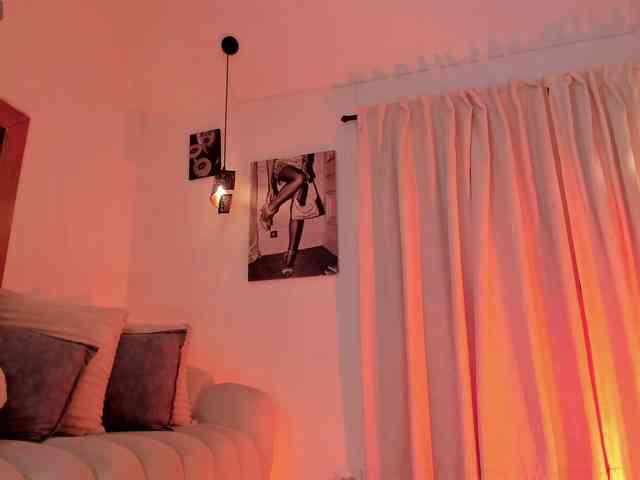 IsabellaLux- webcam
