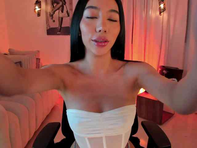 IsabellaLux-