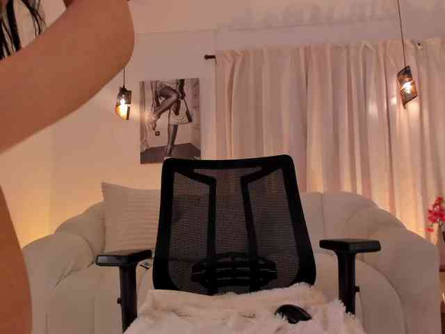 IsabellaLux- webcam