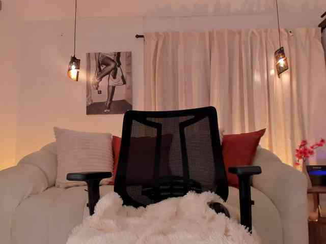 IsabellaLux- webcam