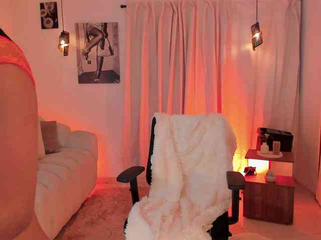 IsabellaLux- webcam