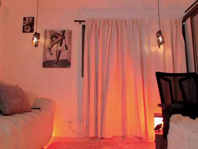 IsabellaLux- webcam