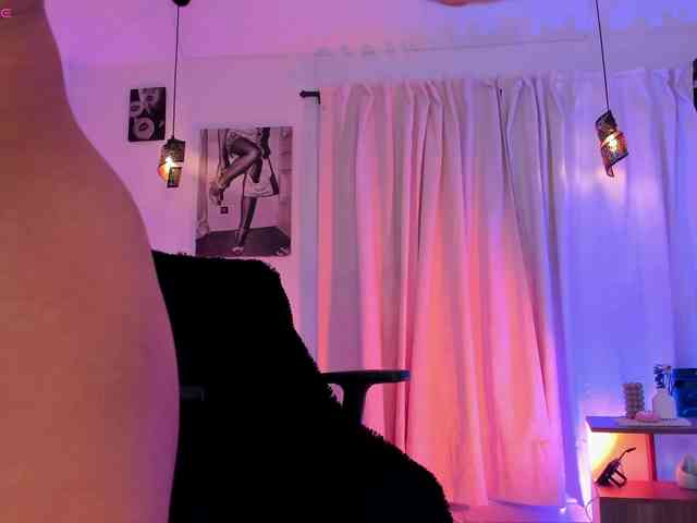 IsabellaLux- webcam