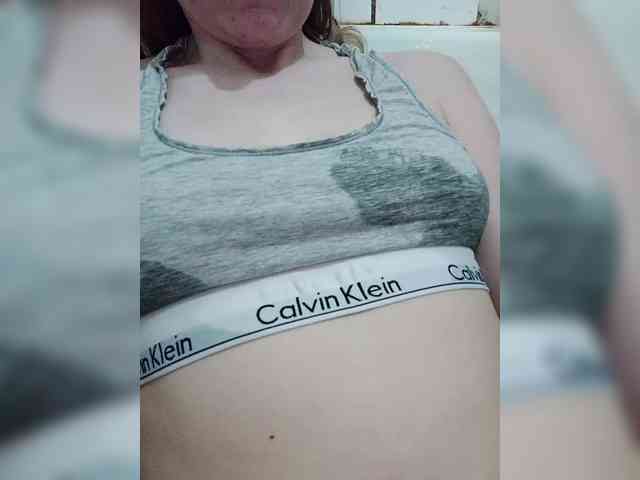 Valerieee69 webcam