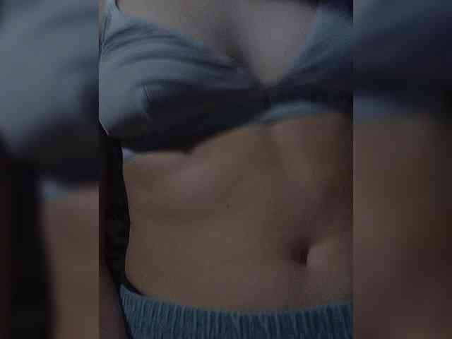 Valerieee69 webcam