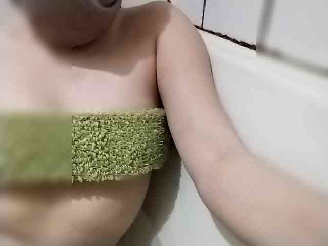 Valerieee69 webcam