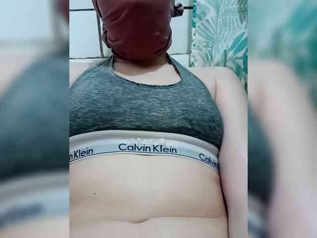 Valerieee69 webcam