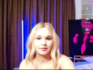 EllaPixy Porn Show