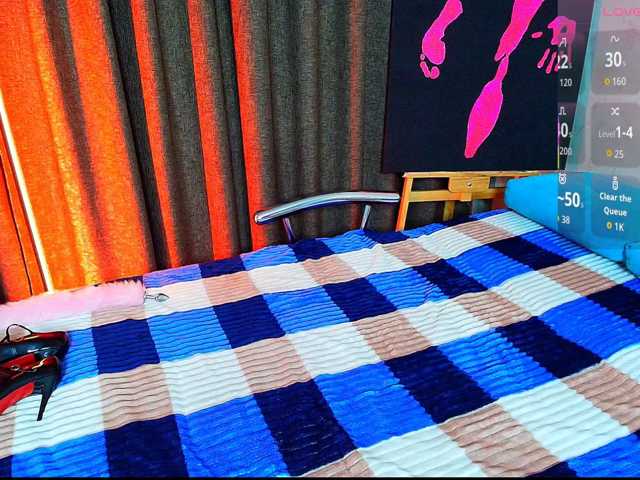 EllaPixy live cam on BongaCams