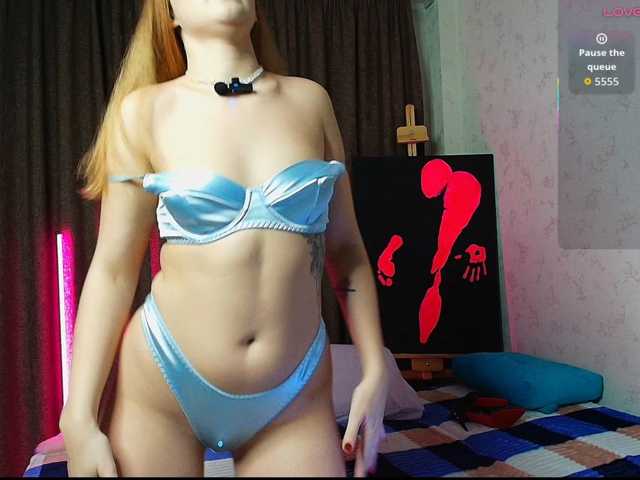 EllaPixy live cam on BongaCams