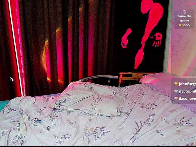 EllaPixy live cam on BongaCams