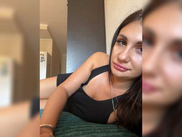 KrastyKiss live cam on BongaCams