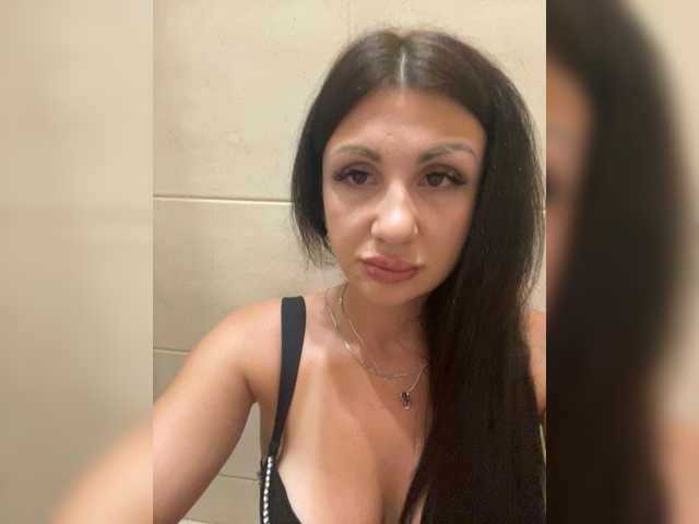 KrastyKiss live webcam show