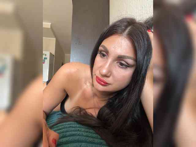 KrastyKiss webcam