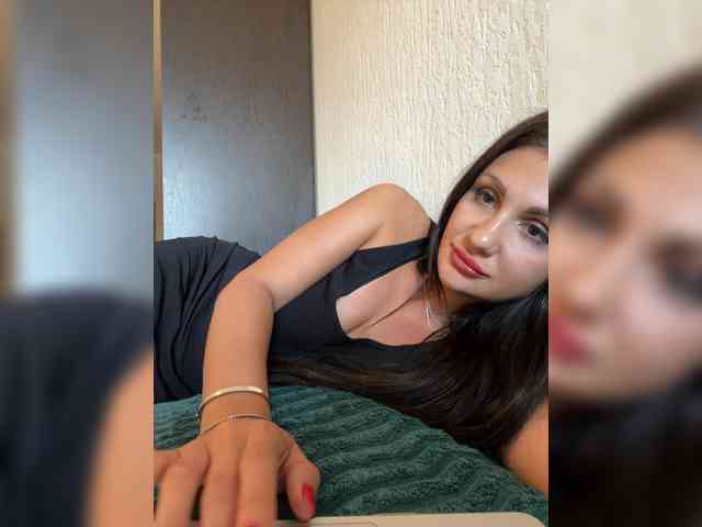KrastyKiss webcam