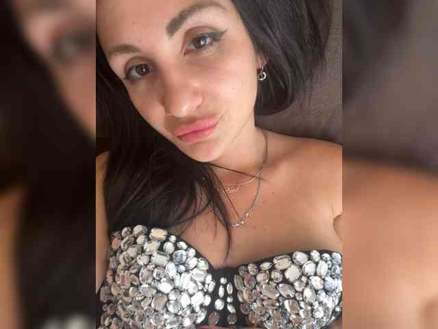 KrastyKiss webcam
