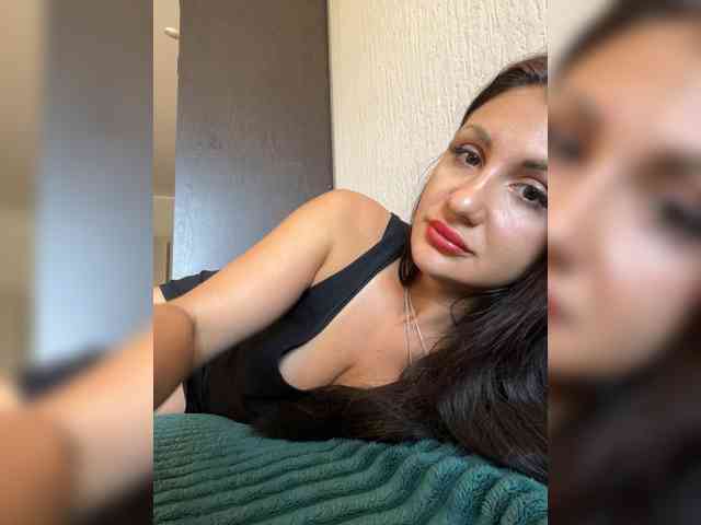 KrastyKiss webcam