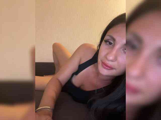 KrastyKiss webcam