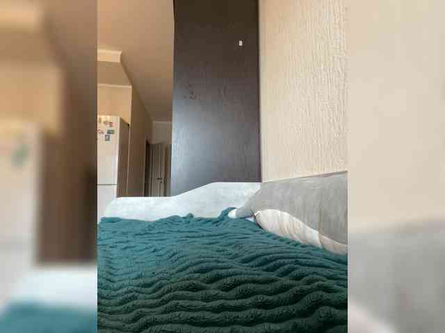 KrastyKiss Live Webcam on BongaCams