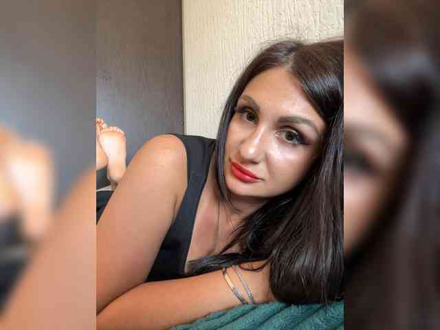 KrastyKiss webcam