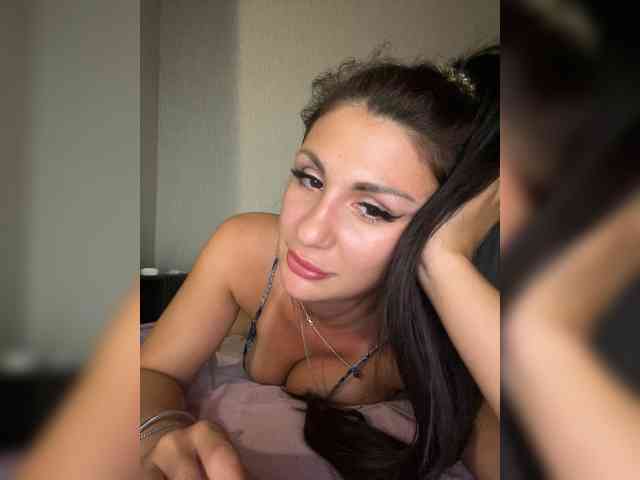 KrastyKiss webcam