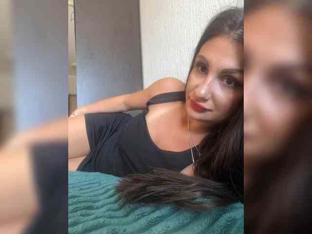 KrastyKiss webcam