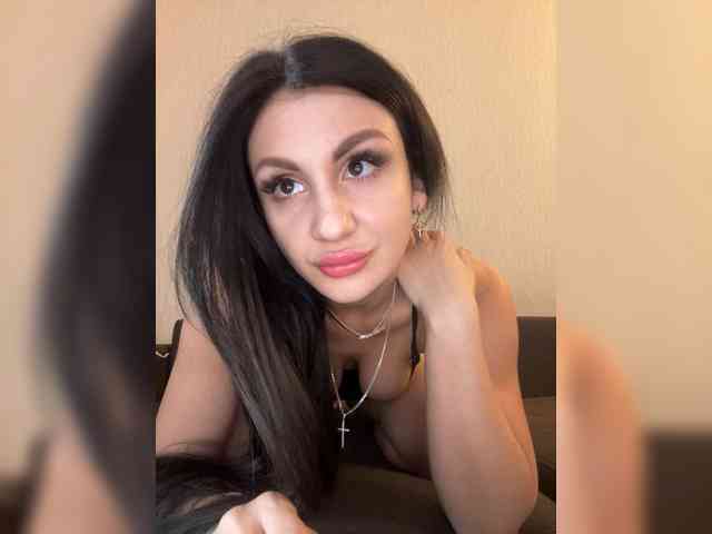 KrastyKiss webcam