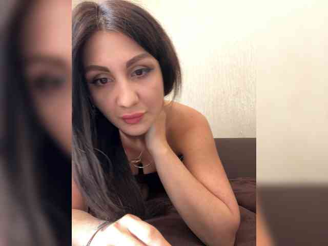 KrastyKiss webcam