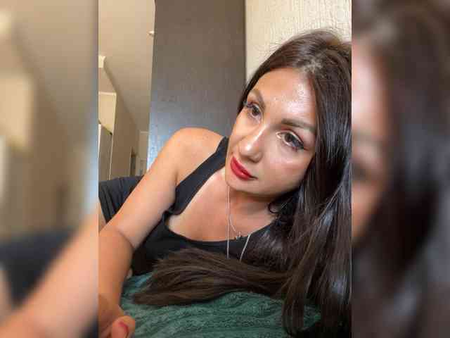 KrastyKiss KrastyKiss
