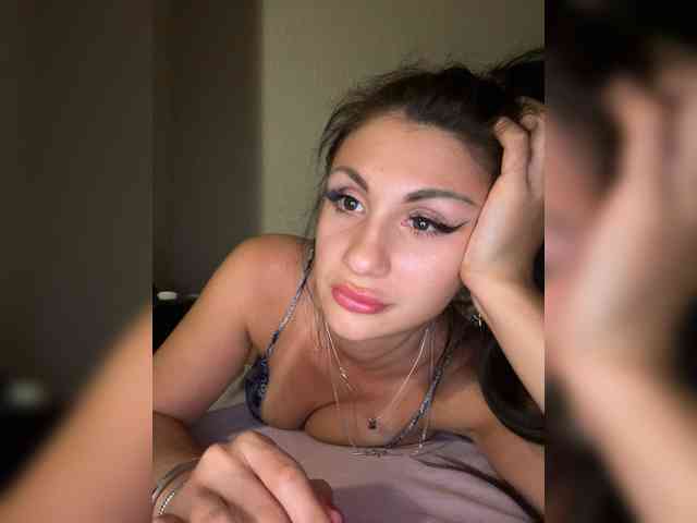 KrastyKiss webcam