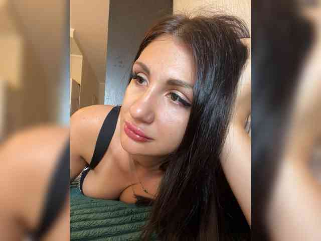 KrastyKiss webcam