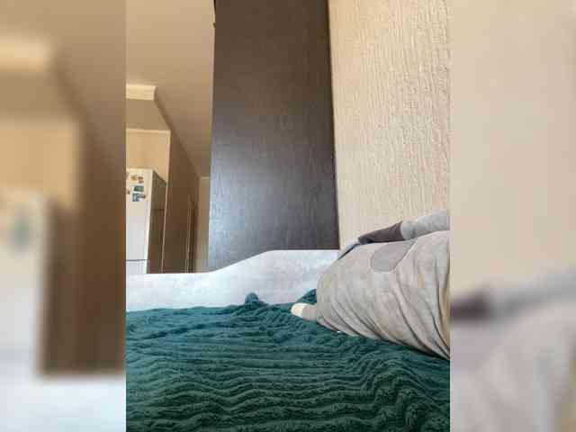 KrastyKiss webcam