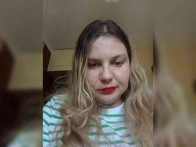 SexyDina webcam
