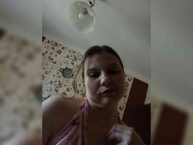 Модель: SexyDina