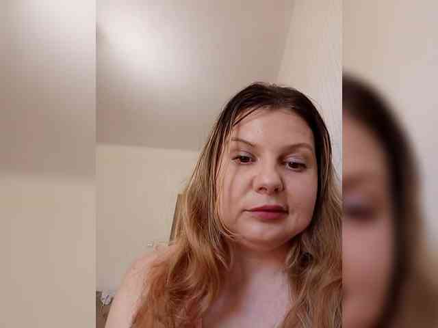 SexyDina webcam