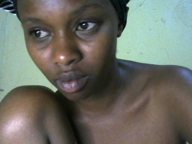 FREAKYSHIL webcam