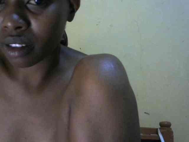 FREAKYSHIL webcam